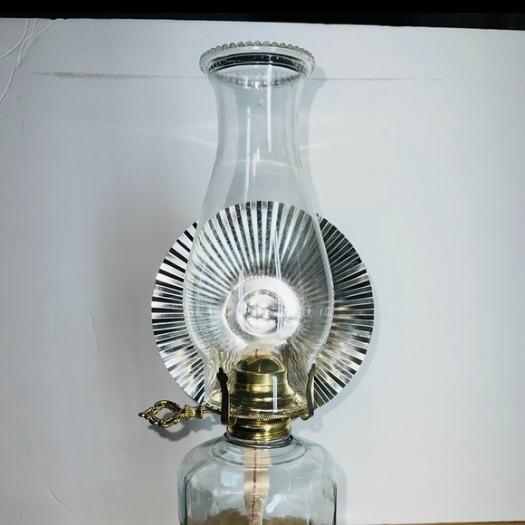 Vintage Oil Lamp - Picture 12 of 12